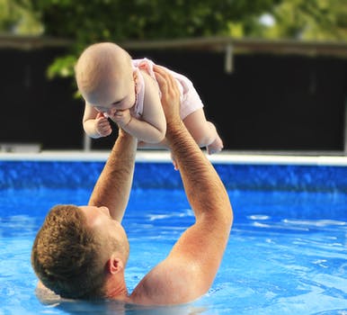 Baby Bathing Suits: How To Buy Irresistible Swimwears